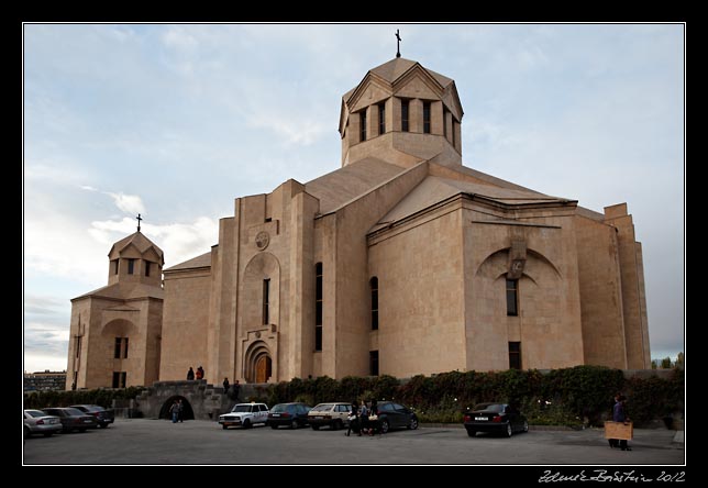 Yerevan - Grigor Lusavorich Cathedral