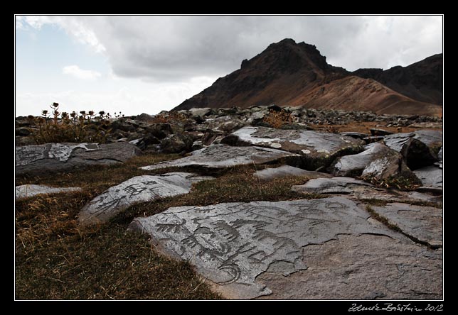 Armenia - Ughtasar - Ughtasar petroglyphs