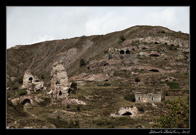 Armenia - Khndzoresk - old Khndzoresk