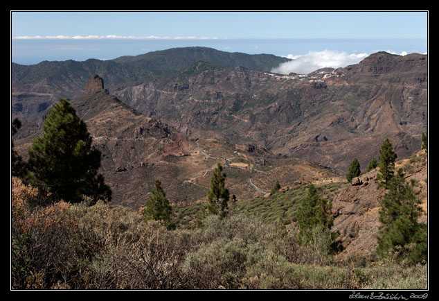 Gran Canaria - Roque Bentayga (from Roque Nublo)
