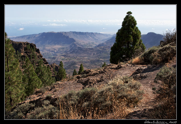 Gran Canaria - from Pico de las Nieves to the south