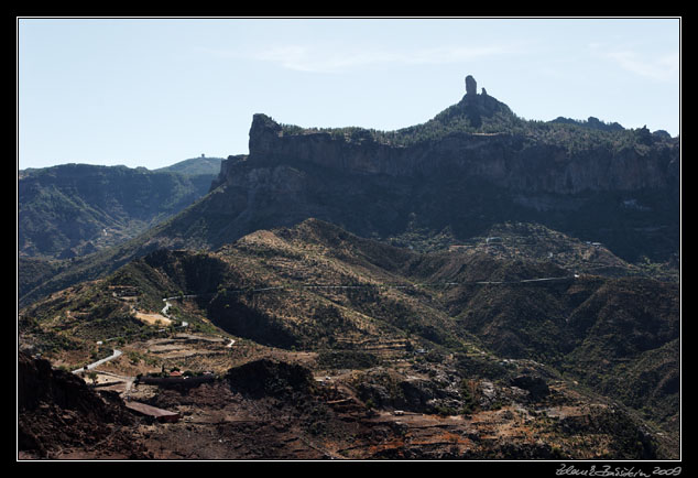 Gran Canaria - Roque Nublo ans Pico de las Nieves in the backgeound (from Bentayga)