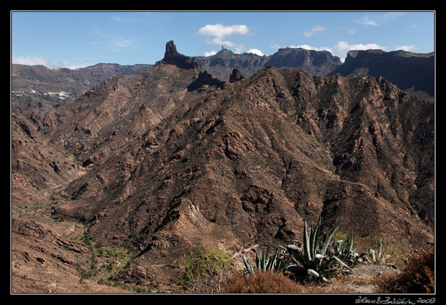 Gran Canaria - R. Bentayga and R. Nublo from Acusa Seca