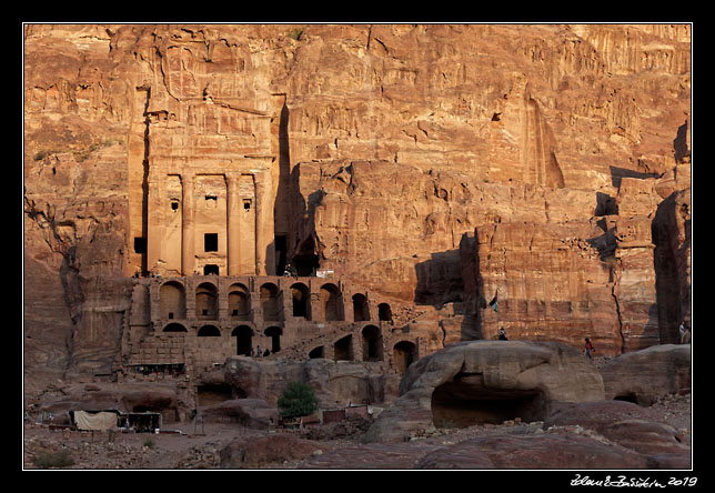 Petra - Urn tomb