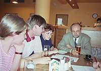 p��pravn� setk�n� v pizzerii v Praze na Flo�e