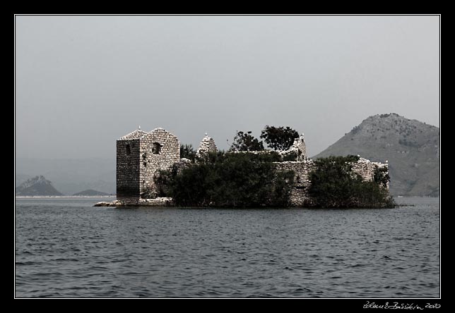 Montenegro - Skadar lake - Grmozur